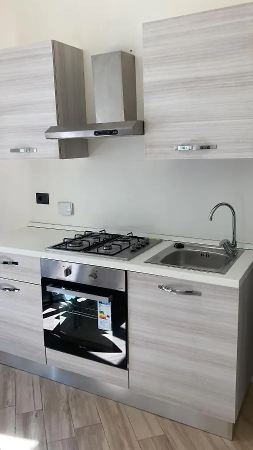 Pigneto Square Home روما بيت ضيافة