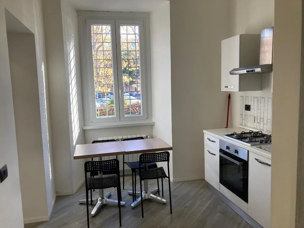 Pigneto Square Home روما بيت ضيافة